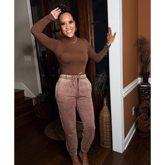 Got that vibe set (brown)